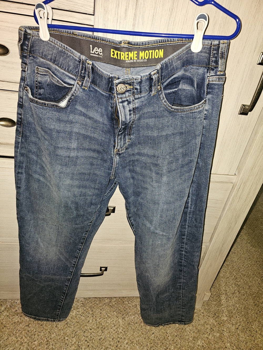 Lee Extreme Motion Men's Athletic Fit, Tapered Leg Jean. 36x29